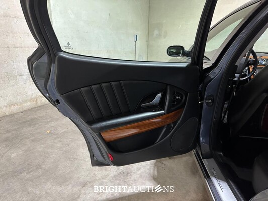 Maserati Quattroporte 4.2 V8 Duo Select 401pk 2005, 13-RL-XN Youngtimer
