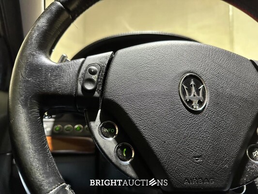 Maserati Quattroporte 4.2 V8 Duo Select 401pk 2005, 13-RL-XN Youngtimer
