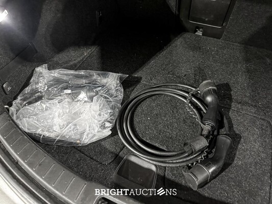 Polestar 2 Long Range Dual Motor Launch Edition 78kWh 408pk 2020 (Origineel-NL + 1e eigenaar), J-672-ZB