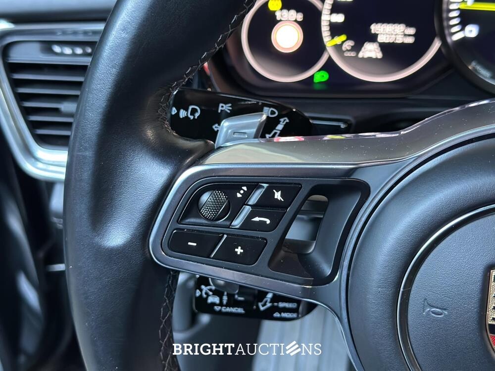 Porsche Panamera 4 E-Hybrid Sport Turismo 2.9 V6 462hp 2019 Sport-Chrono, H-662-RX