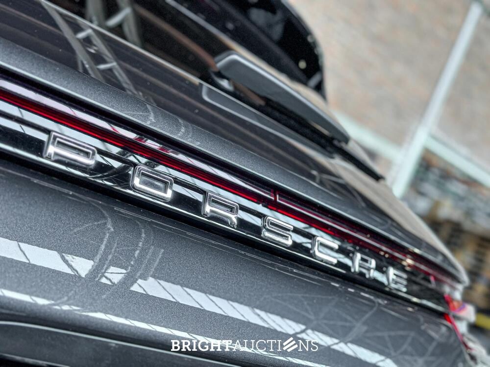 Porsche Panamera 4 E-Hybrid Sport Turismo 2.9 V6 462hp 2019 Sport-Chrono, H-662-RX