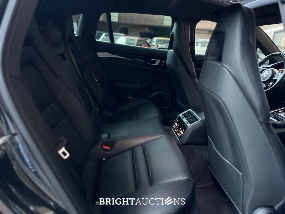 Porsche Panamera 4 E-Hybrid Sport Turismo 2.9 V6 462hp 2019 Sport-Chrono, H-662-RX