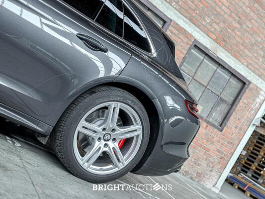 Porsche Panamera 4 E-Hybrid Sport Turismo 2.9 V6 462hp 2019 Sport-Chrono, H-662-RX