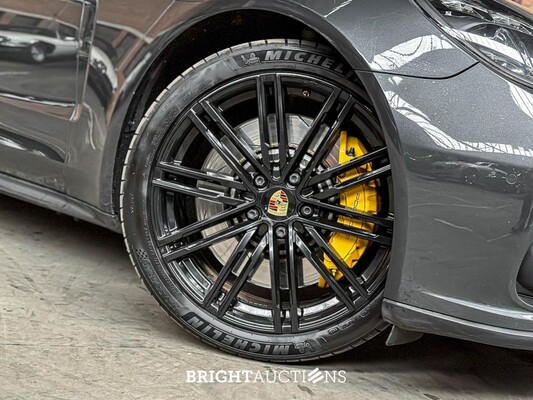 Porsche Panamera Sport Turismo Turbo 4.0 V8 549hp 2018, H-704-FR
