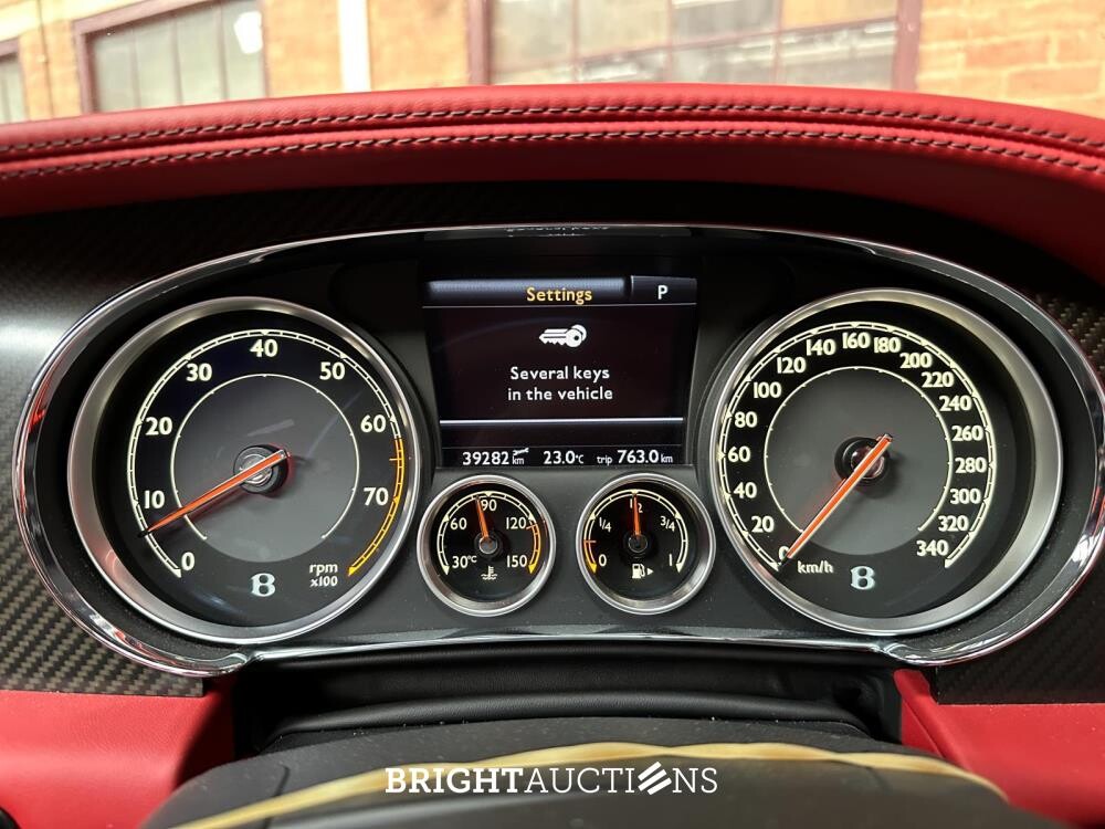 Bentley Continental GT 4.0 V8 500hp 2015 (8-speed)
