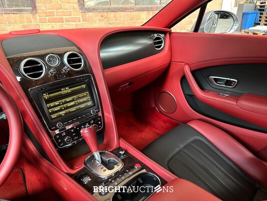 Bentley Continental GT 4.0 V8 500hp 2015 (8-speed)