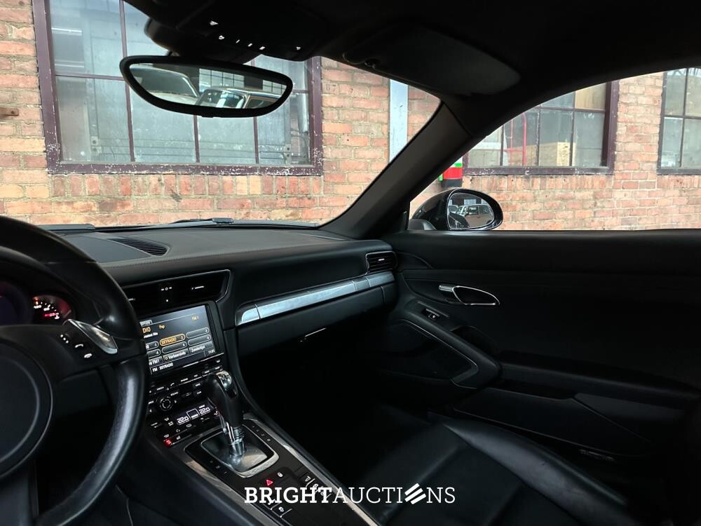 Porsche 911 Carrera 4 991 3.4 349hp 2013, Z-604-PP