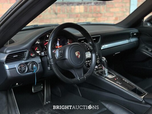 Porsche 911 Carrera 4 991 3.4 349hp 2013, Z-604-PP
