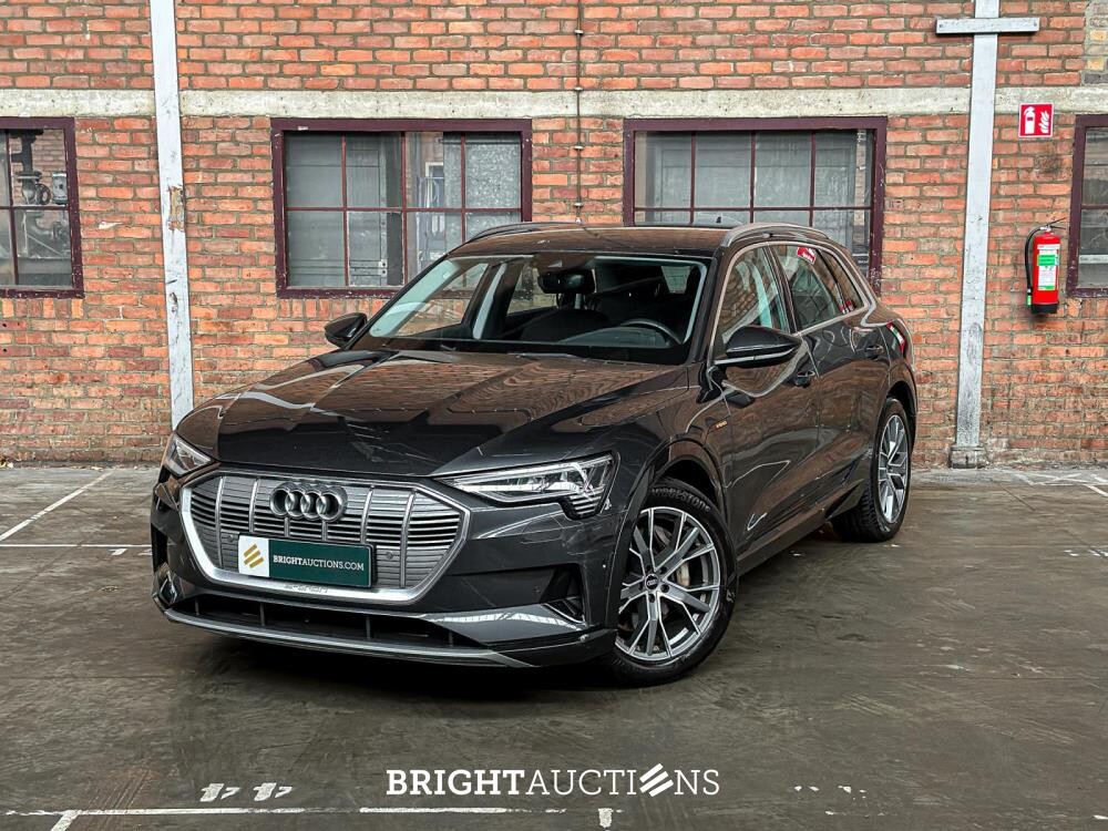 Audi e-tron 55 quattro Business edition 95 kWh 408pk 2020 (Origineel-NL+1e eigenaar), K-611-KJ