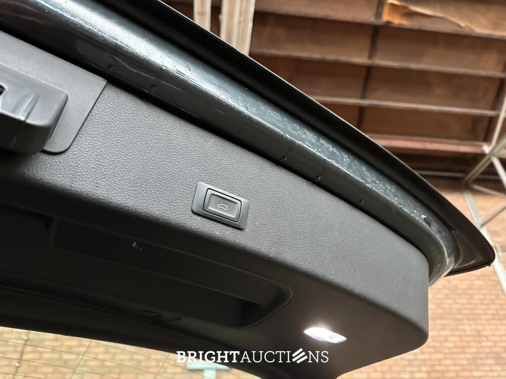 Audi e-tron 55 quattro Business edition 95 kWh 408hp 2020 (Original-NL+1st owner), K-611-KJ
