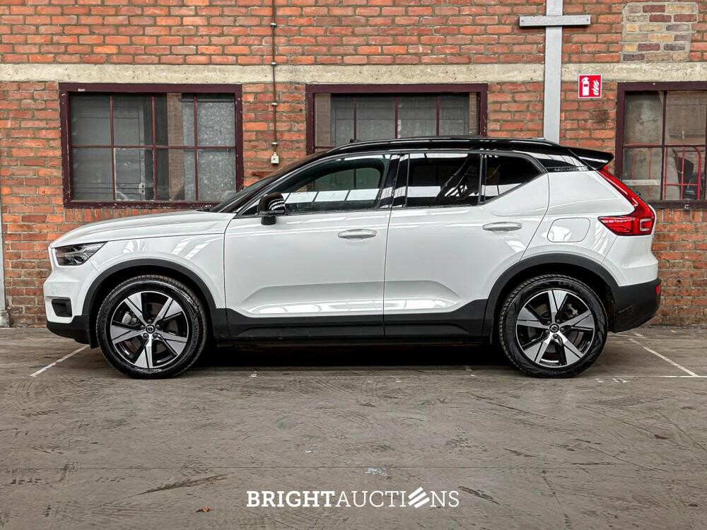 Volvo XC40 Recharge P8 AWD R-Design 408hp 2020 (Original-NL+1st owner), K-341-FK