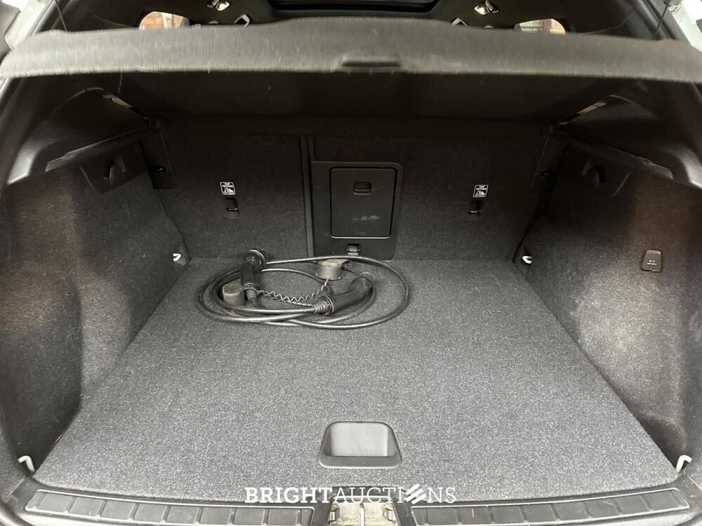 Volvo XC40 Recharge P8 AWD R-Design 408hp 2020 (Original-NL+1st owner), K-341-FK