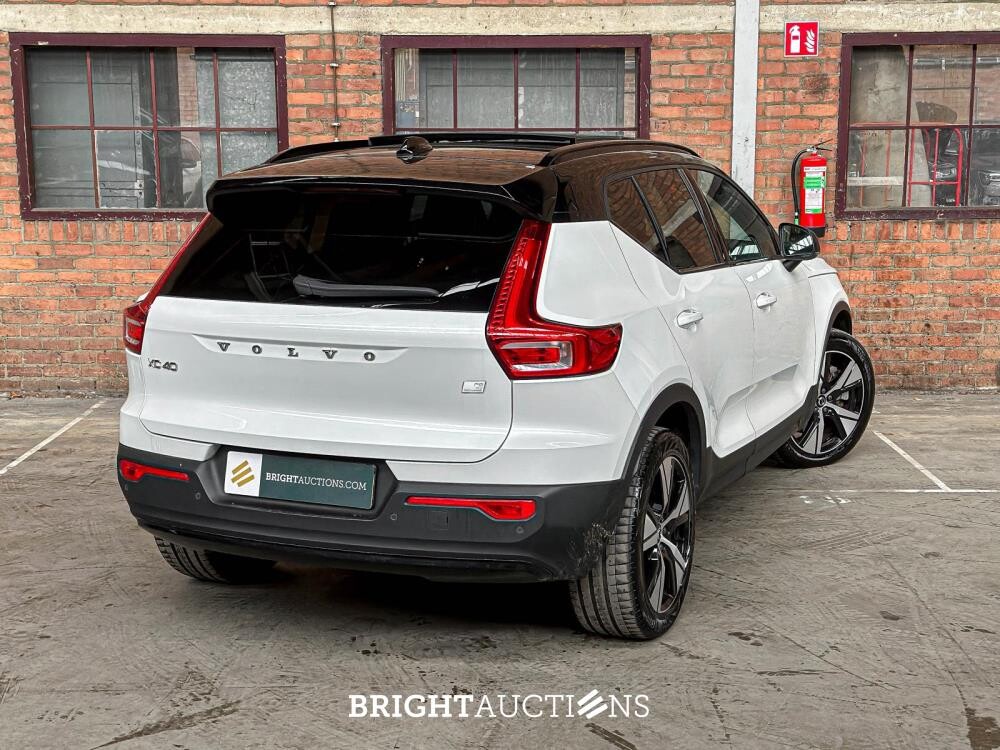 Volvo XC40 Recharge P8 AWD R-Design 408hp 2020 (Original-NL+1st owner), K-341-FK