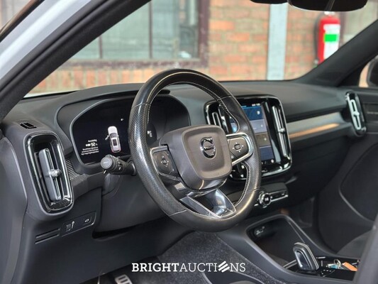 Volvo XC40 Recharge P8 AWD R-Design 408pk 2020 (Origineel-NL+1e eigenaar), K-341-FK