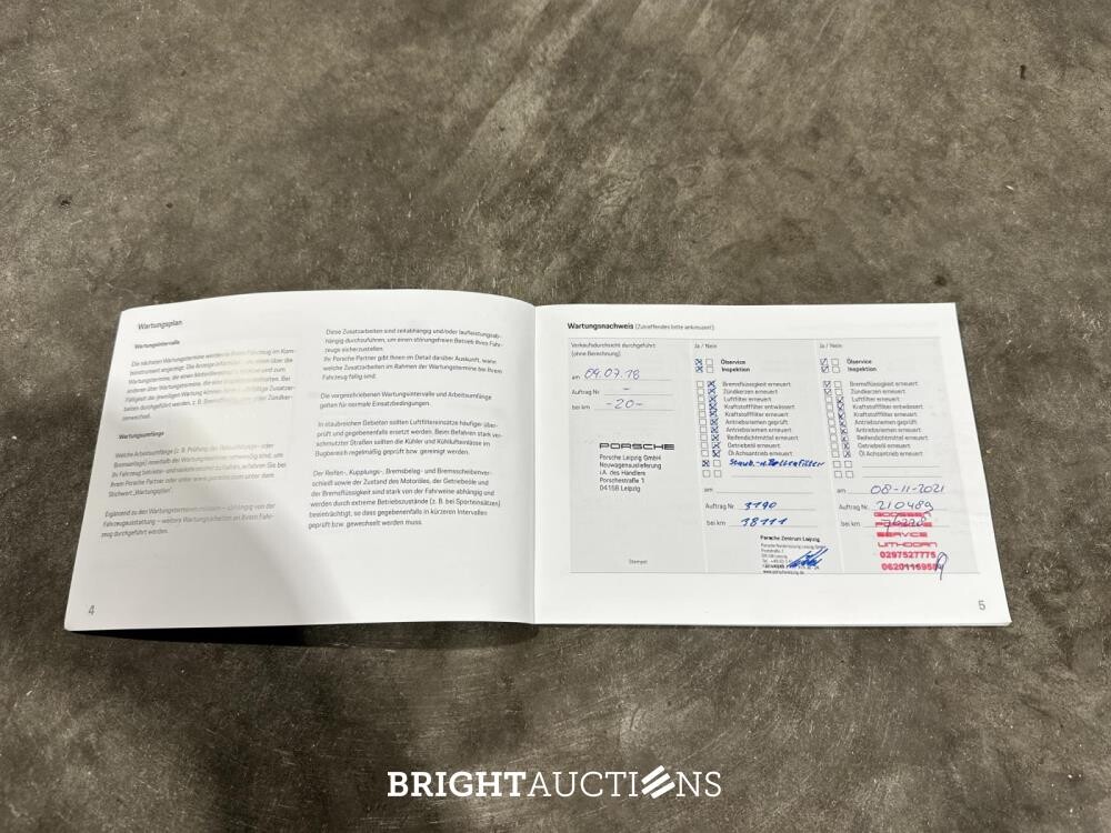 Porsche Panamera Sport Turismo  4 E-Hybrid 2.9 V6 462pk 2018, L-703-KR