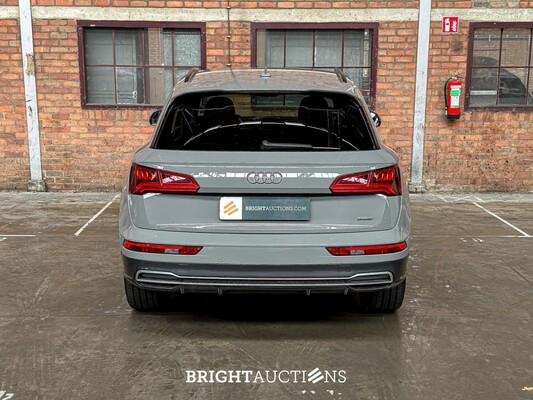 Audi Q5 2.0 TFSI Quattro Sport S Line Black Edition 252pk 2018 (Origineel-NL + 1e Eigenaar), TT-931-B