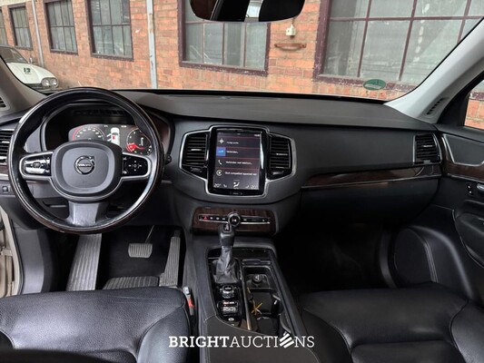 Volvo XC90 2.0 T6 AWD Inscription 320hp 2015, ZR-425-V