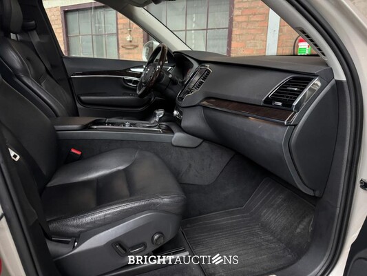 Volvo XC90 2.0 T6 AWD Inscription 320hp 2015, ZR-425-V