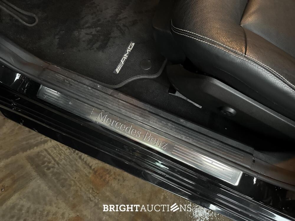 Mercedes-Benz E500 AMG 5.5 V8 388hp 2010 E-Klasse Youngtimer