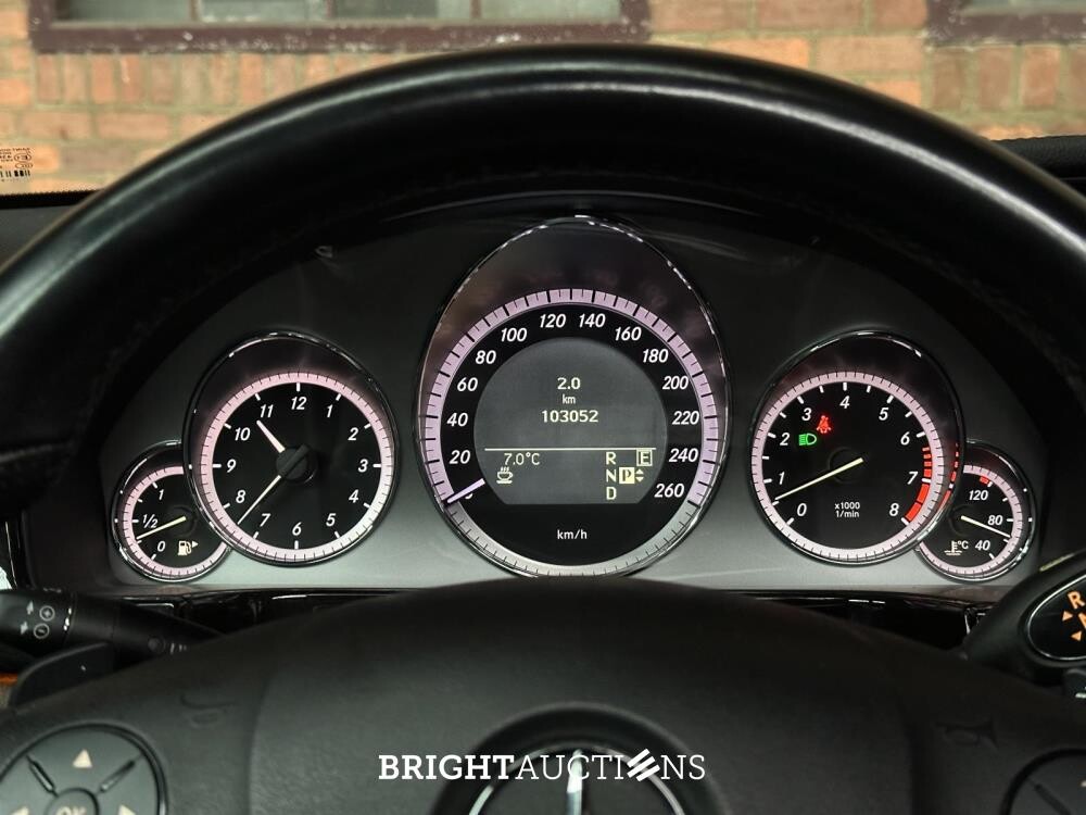 Mercedes-Benz E500 AMG 5.5 V8 388pk 2010 E-Klasse Youngtimer