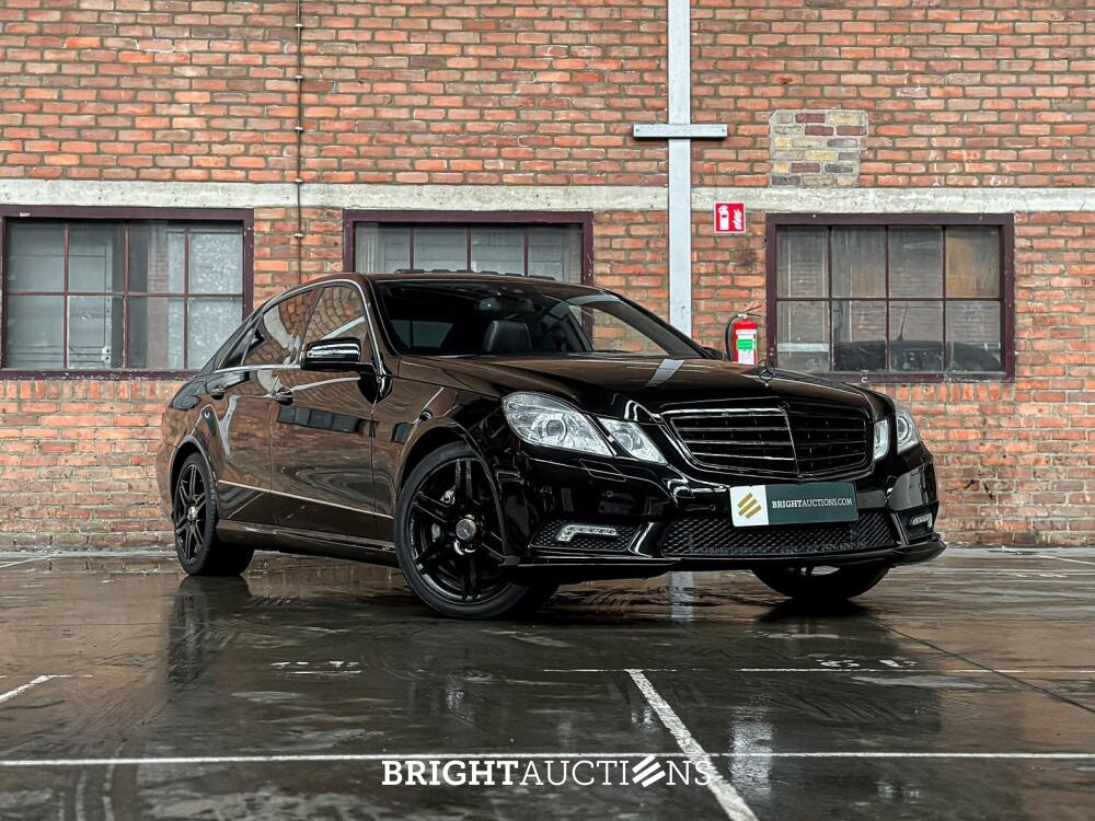 Mercedes-Benz E500 AMG 5.5 V8 388hp 2010 E-Class Youngtimer
