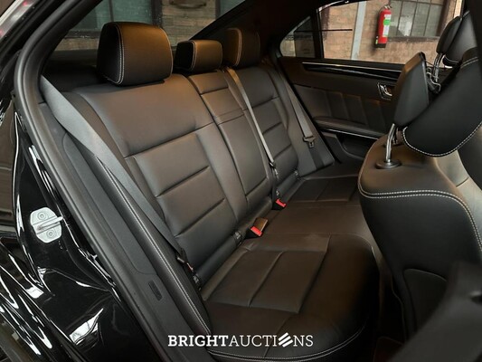 Mercedes-Benz E500 AMG 5.5 V8 388hp 2010 E-Class Youngtimer