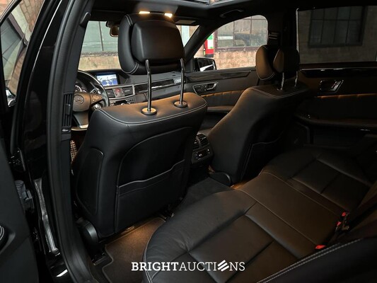 Mercedes-Benz E500 AMG 5.5 V8 388hp 2010 E-Class Youngtimer