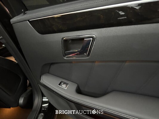 Mercedes-Benz E500 AMG 5.5 V8 388hp 2010 E-Class Youngtimer