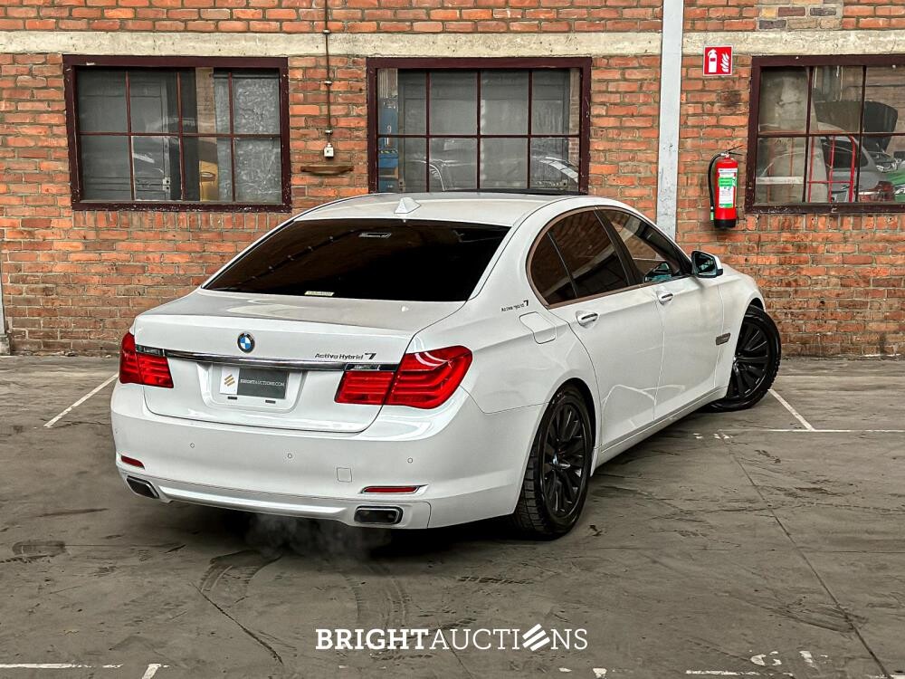 BMW ActiveHybrid7 F04 4.4 V8 465pk 2011 F04 Youngtimer