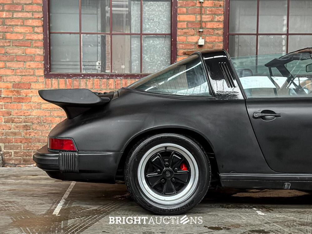 Porsche 911 Targa SC 3.0 G-model 155hp 1982