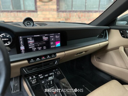 Porsche 911 Carrera S 3.0 992 Sport-Chrono 450pk 2020 Cabriolet, HXJ-59-P