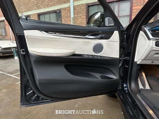 BMW X6 M50d 3.0 M-Sport 381pk 2015 F16 (Origineel-NL), 4-ZTN-33