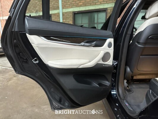 BMW X6 M50d 3.0 M-Sport 381hp 2015 F16 (Original-NL), 4-ZTN-33
