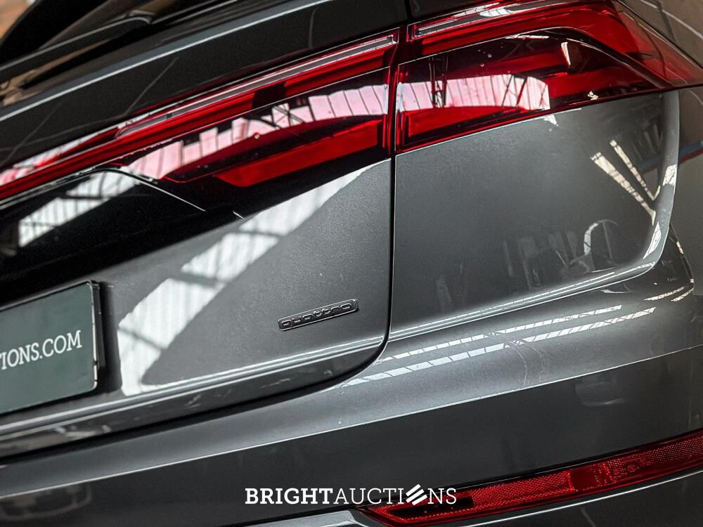 Audi Q8 55 TFSIe Quattro 3.0 V6 S-Line -NIEUW- 394PK 2025 Plug-In Hybrid (Fabrieksgarantie)
