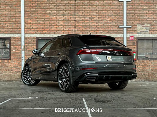 Audi Q8 55 TFSIe Quattro 3.0 V6 S-Line -New- 394HP 2025 Plug-In Hybrid (Factory Warranty)