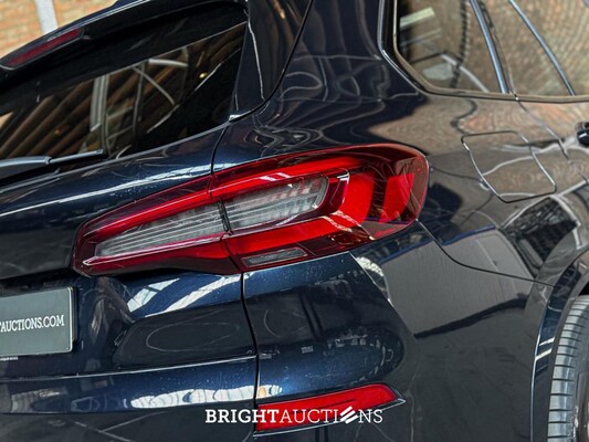 BMW X5 xDrive45e M-Sport 50 Jahre 6-cilinder 394pk 2023, X-243-GJ