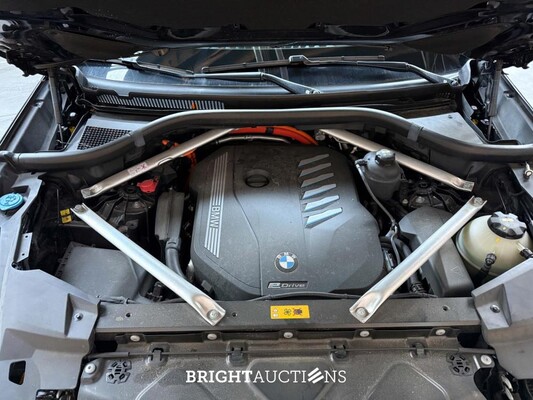 BMW X5 xDrive45e M-Sport 50 Jahre 6-cilinder 394pk 2023, X-243-GJ
