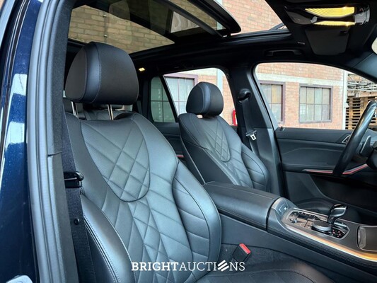 BMW X5 xDrive45e M-Sport 50 Jahre 6-cilinder 394pk 2023, X-243-GJ