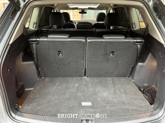 Volkswagen Atlas 3.6 V6 R-Line 7-Person 280hp 2023