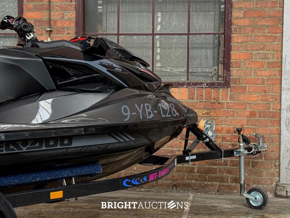 Sea-Doo RXP-X 300 Watercraft 2019 Jetloader
