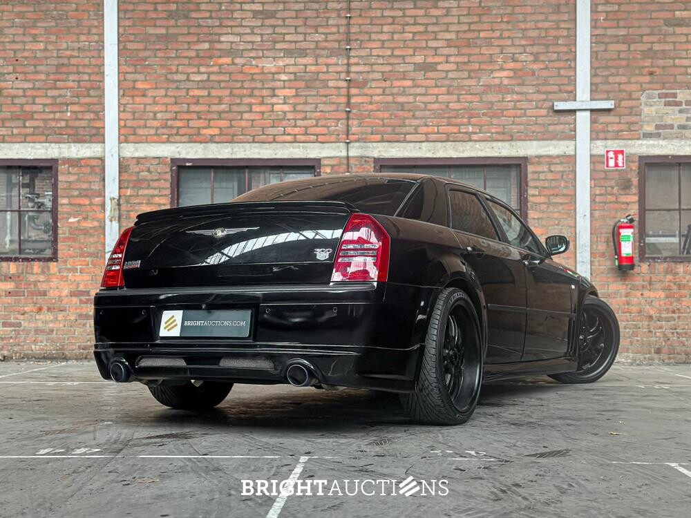 Chrysler 300C HEMI 5.7 V8 340HP 2005