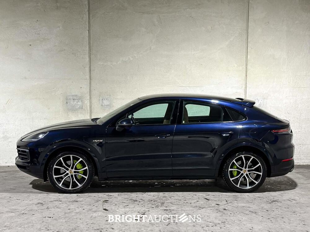 Porsche Cayenne Coupé 3.0 V6 E-Hybrid 462pk 2021 (Origineel-NL + 1e eigenaar), K-327-PV