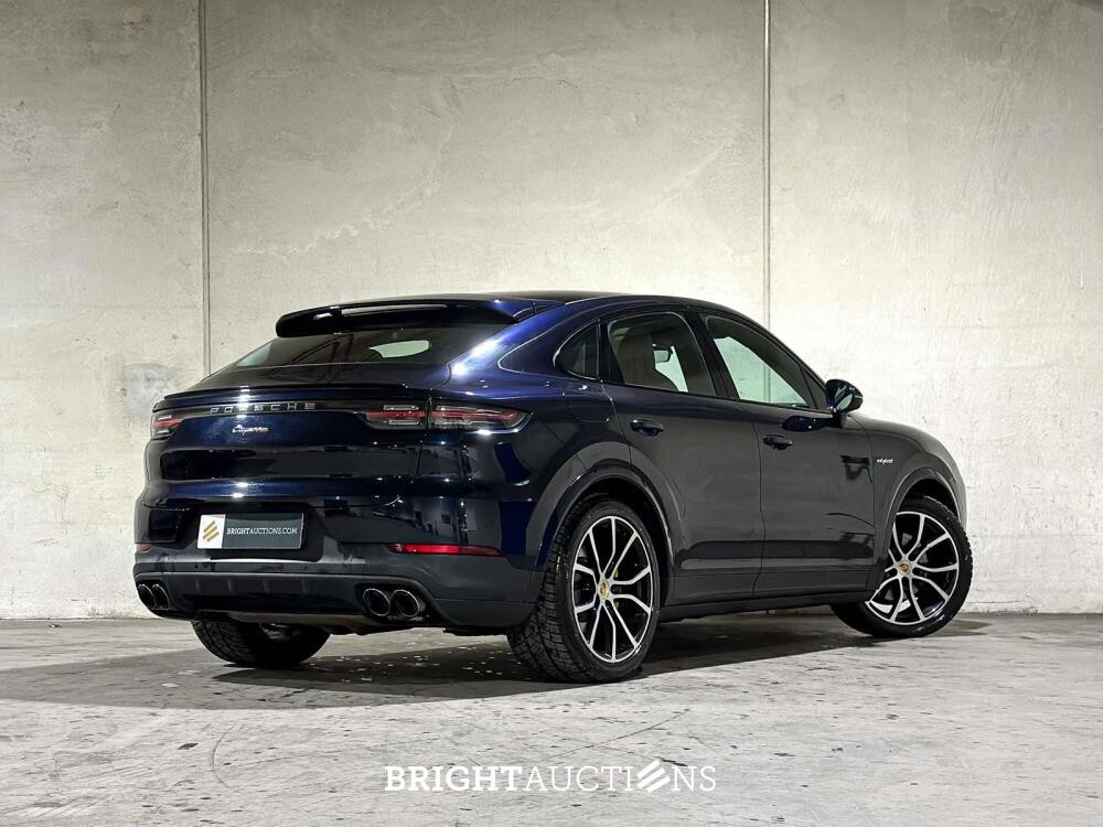 Porsche Cayenne Coupé 3.0 V6 E-Hybrid 462pk 2021 (Origineel-NL + 1e eigenaar), K-327-PV
