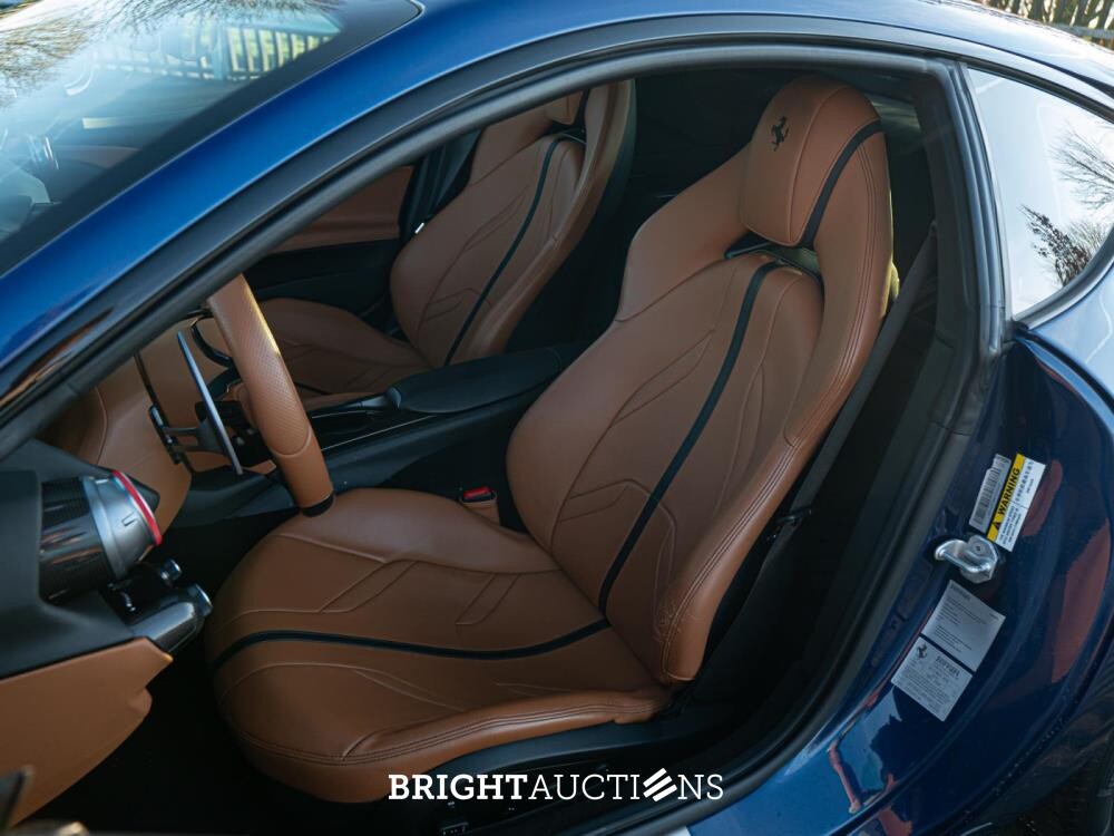 Ferrari 812 Superfast 6.5 V12 HELE -CARBON- 796pk 2020