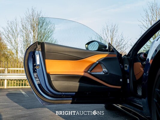 Ferrari 812 Superfast 6.5 V12 HELE -CARBON- 796pk 2020