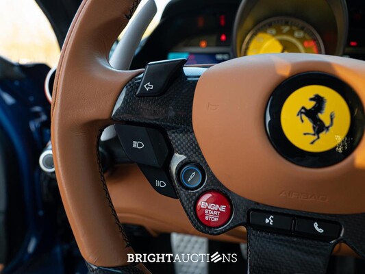 Ferrari 812 Superfast 6.5 V12 HELE -CARBON- 796pk 2020