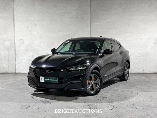 Ford Mustang Mach-E RWD 75 kWh 269pk 2021 (Origineel-NL + 1e Eigenaar), N-181-RH