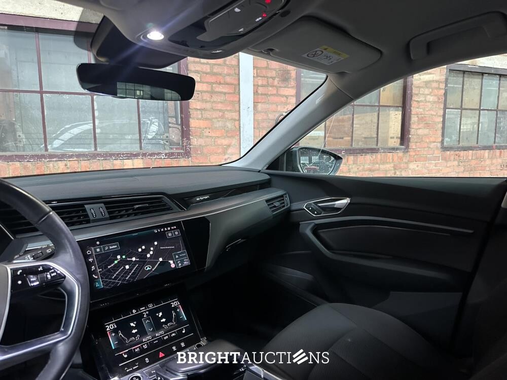 Audi e-tron 50 quattro Business edition 71 kWh 313pk 2020 (Origineel-NL + 1e eigenaar), K-578-JS