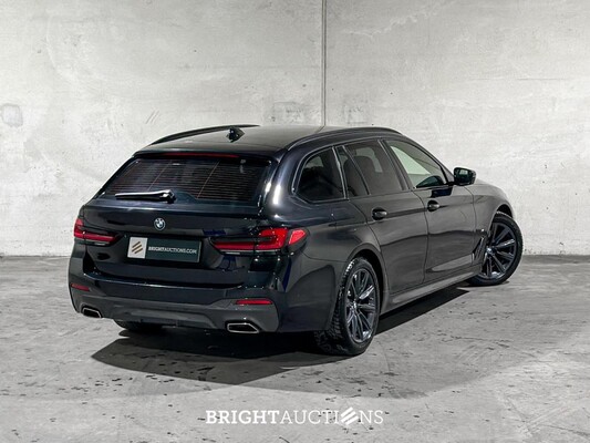 BMW 520i Touring High Executive Edition M-Sport 184hp 2021 (Original-NL) 5er G31, L-194-JX
