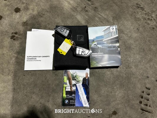 BMW 520i Touring High Executive Edition M-Sport 184hp 2021 (Original-NL) 5er G31, L-194-JX